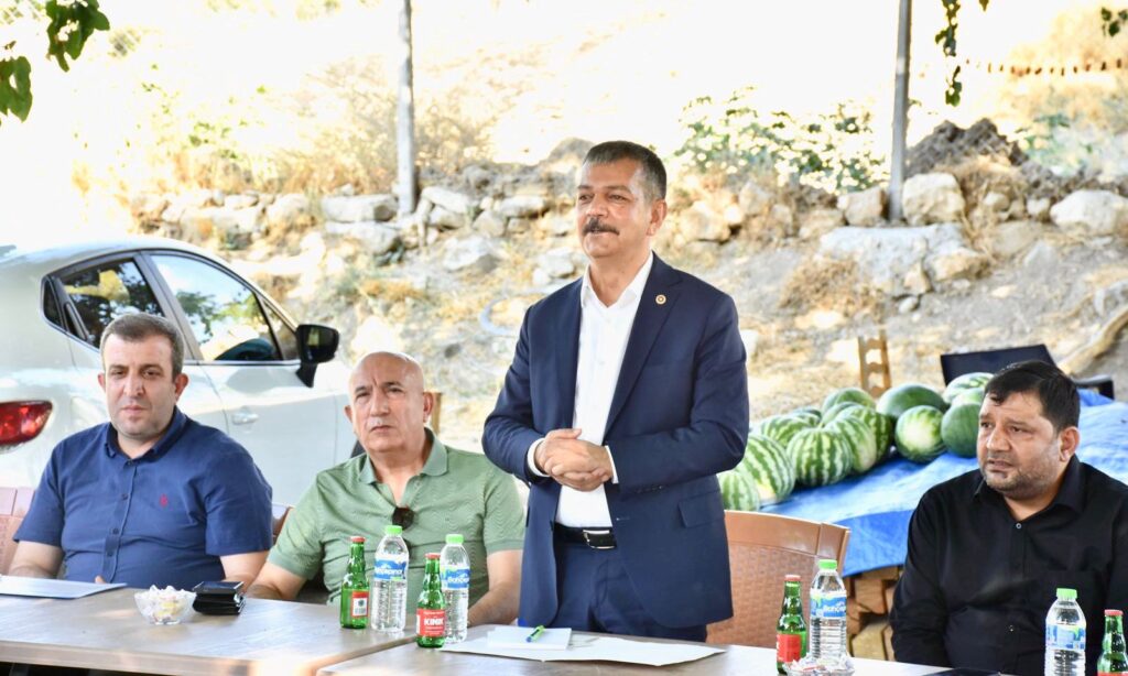 AK Parti Elazığ Milletvekili Prof. Dr. Erol Keleş Tadım köyünü Ziyaret Etti