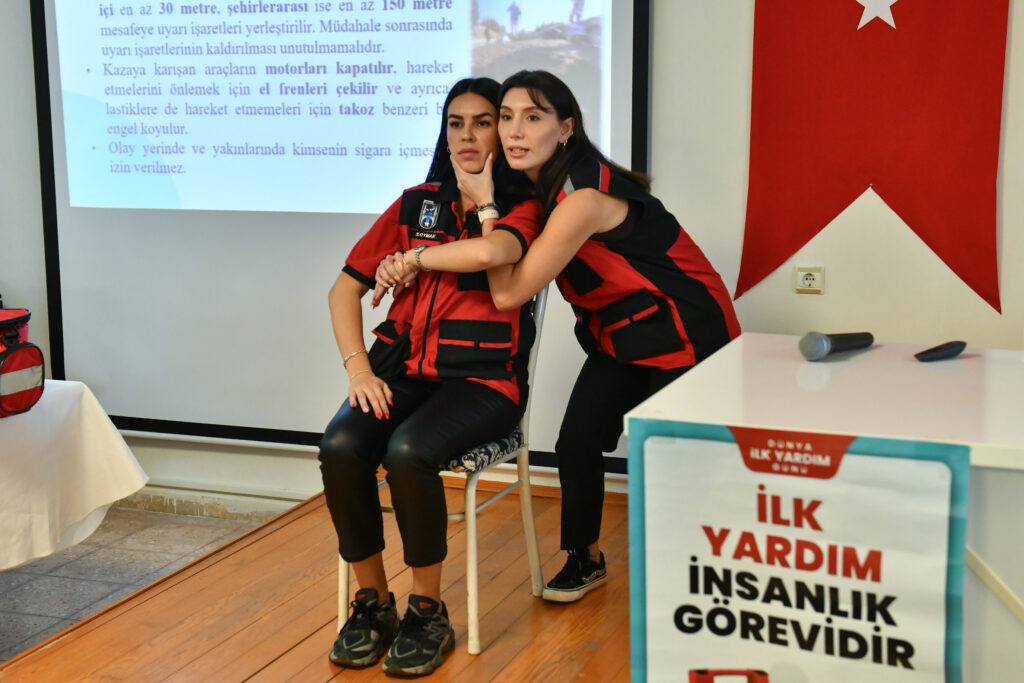 İLK YARDIM VE GÜVENLİ SÜRÜŞ FARKINDALIĞI EĞİTİMİ